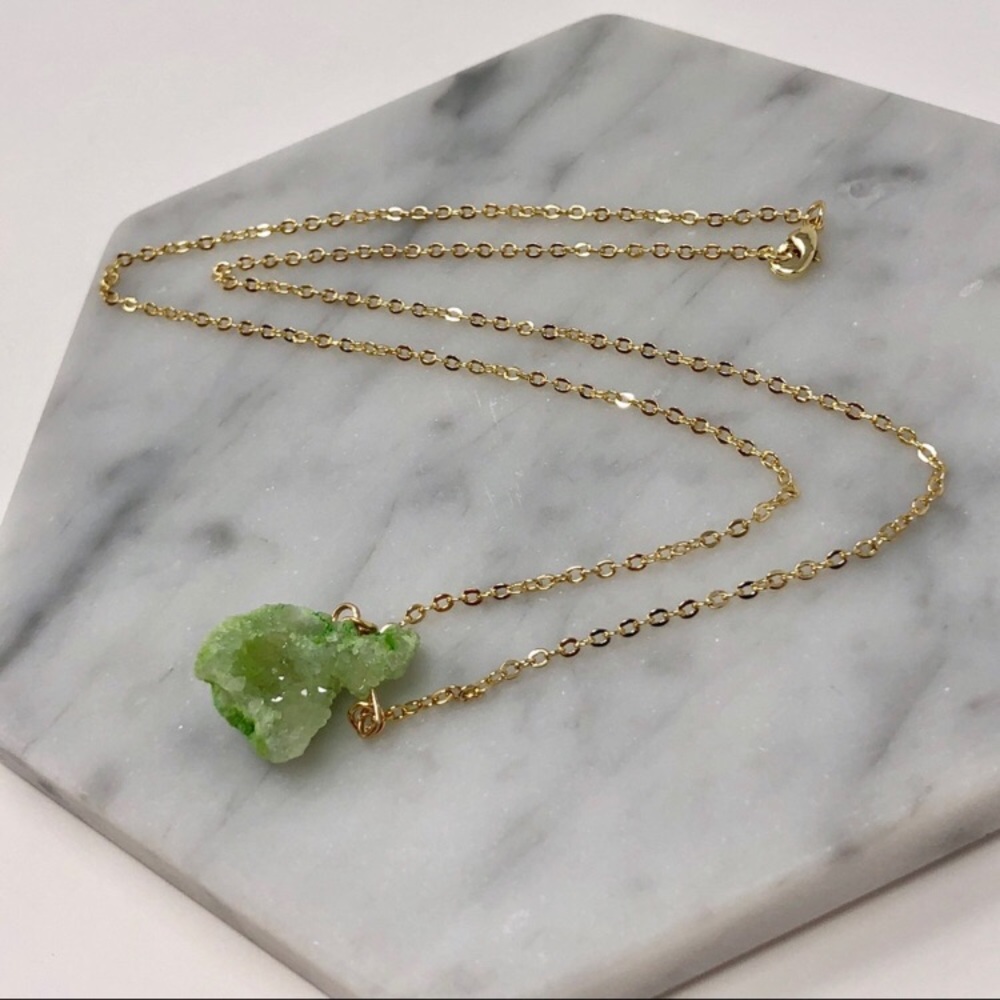 Estrella & Luna raw lime green geode necklace
